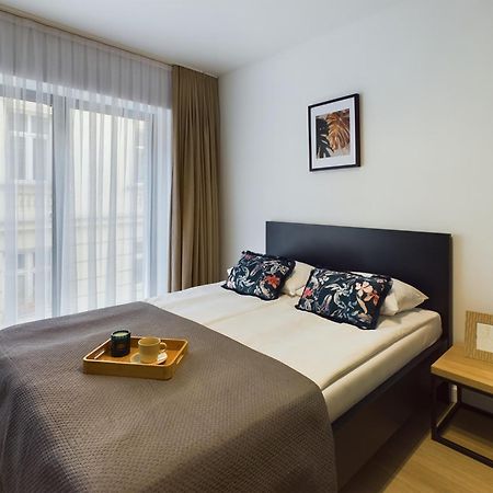 Modern Studios With Air Conditioning In Downtown Krakow By Noclegi Renters Zewnętrze zdjęcie