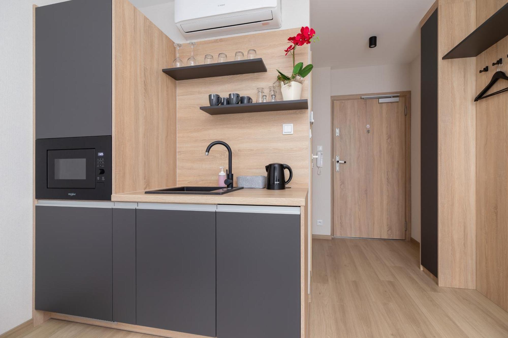 Modern Studios With Air Conditioning In Downtown Krakow By Noclegi Renters Zewnętrze zdjęcie