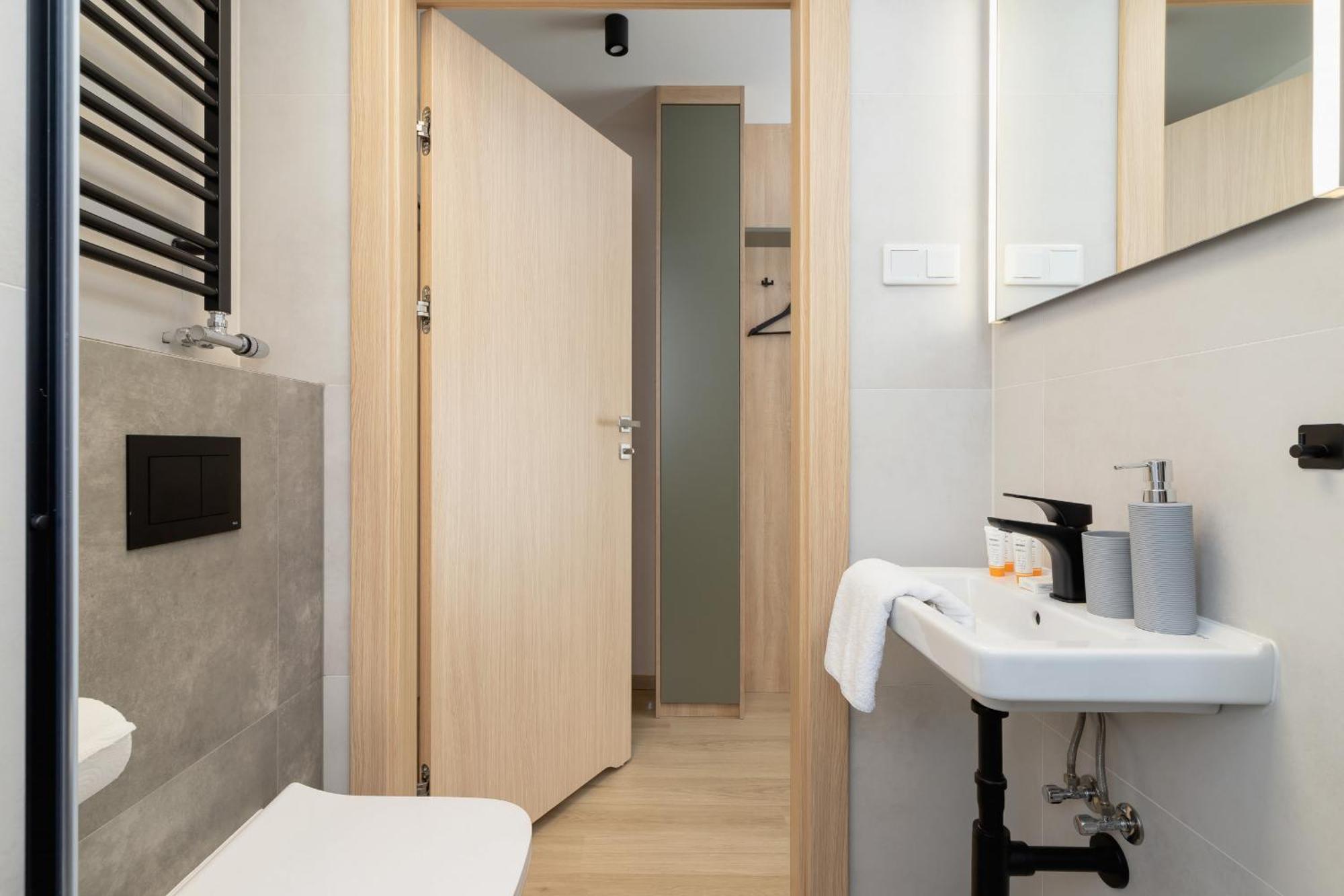 Modern Studios With Air Conditioning In Downtown Krakow By Noclegi Renters Zewnętrze zdjęcie